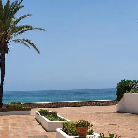 Lyrioshomes Duquesa , Gaviotas Apartment